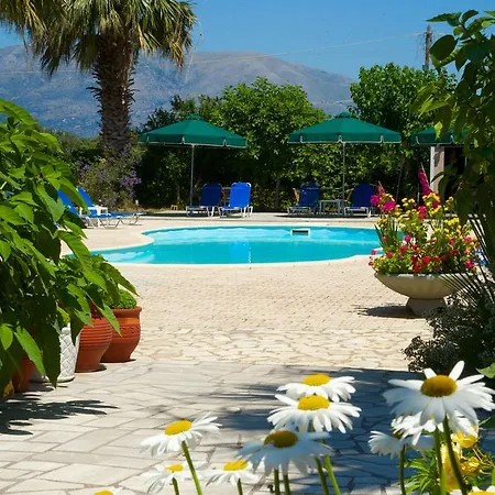 Nikos And Apartment *