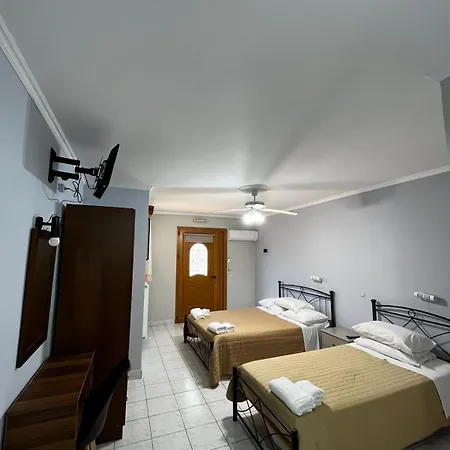 Nikos And Apartment Sami (Kefalonia)