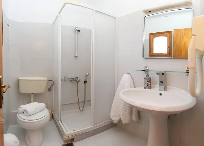 Nikos And Apartment *